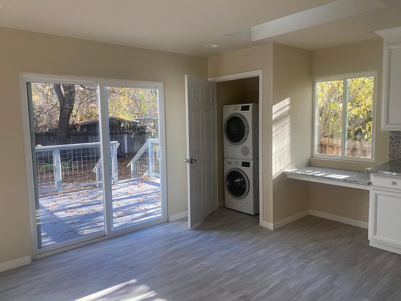 Laundry closet next to office nook
