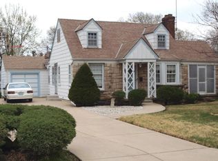 5731 Riggs St, Mission, KS 66202