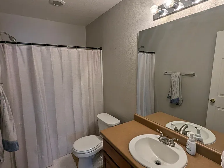 3825 Kenwood Cir — Photo 13