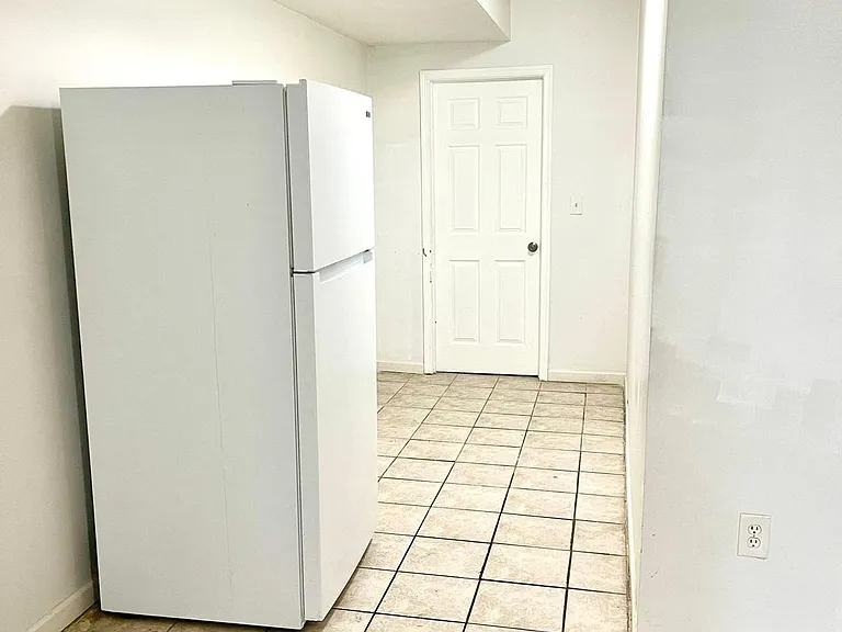 221 Geneva St #1 — Photo 11