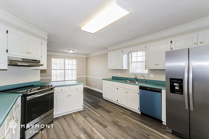 4 bed, 2.0 bath, 2148 sqft, $2,195 — Photo 4