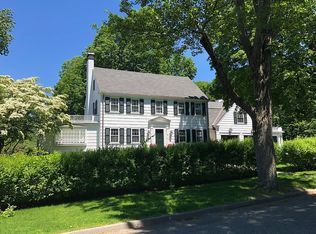 4 Fletcher Rd, Wellesley, MA 02481
