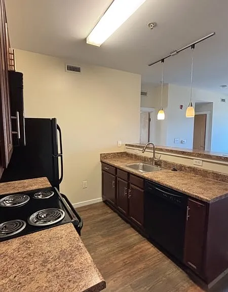 701 Saint James Street — Photo 12