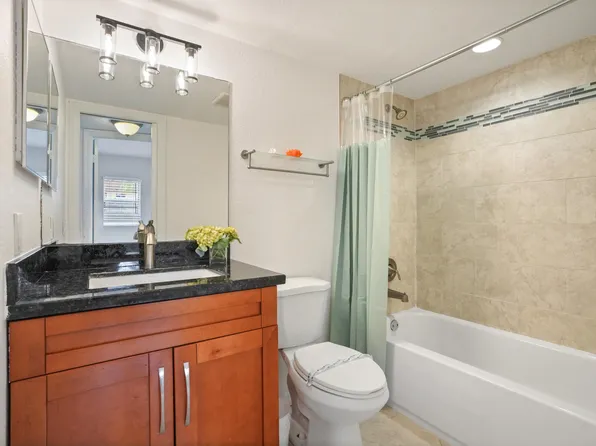 2781 N Pine Island Road #112, Sunrise, FL 33322