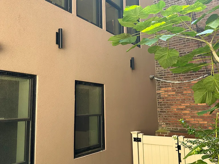 60 Butler St #THA — Photo 13