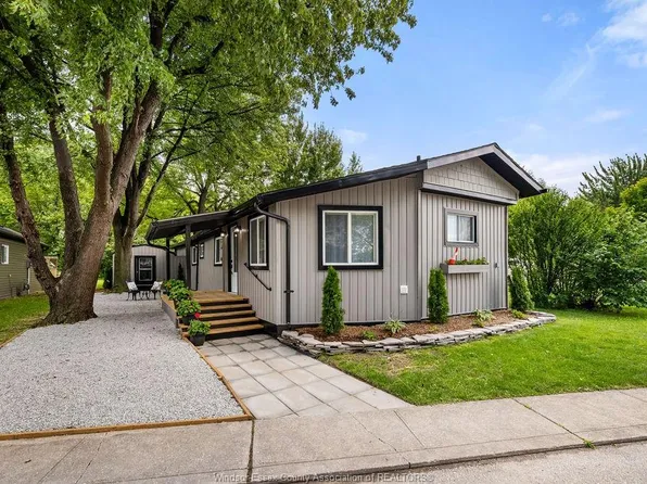 162 Michael Dr, Lakeshore, ON N8N 2V6