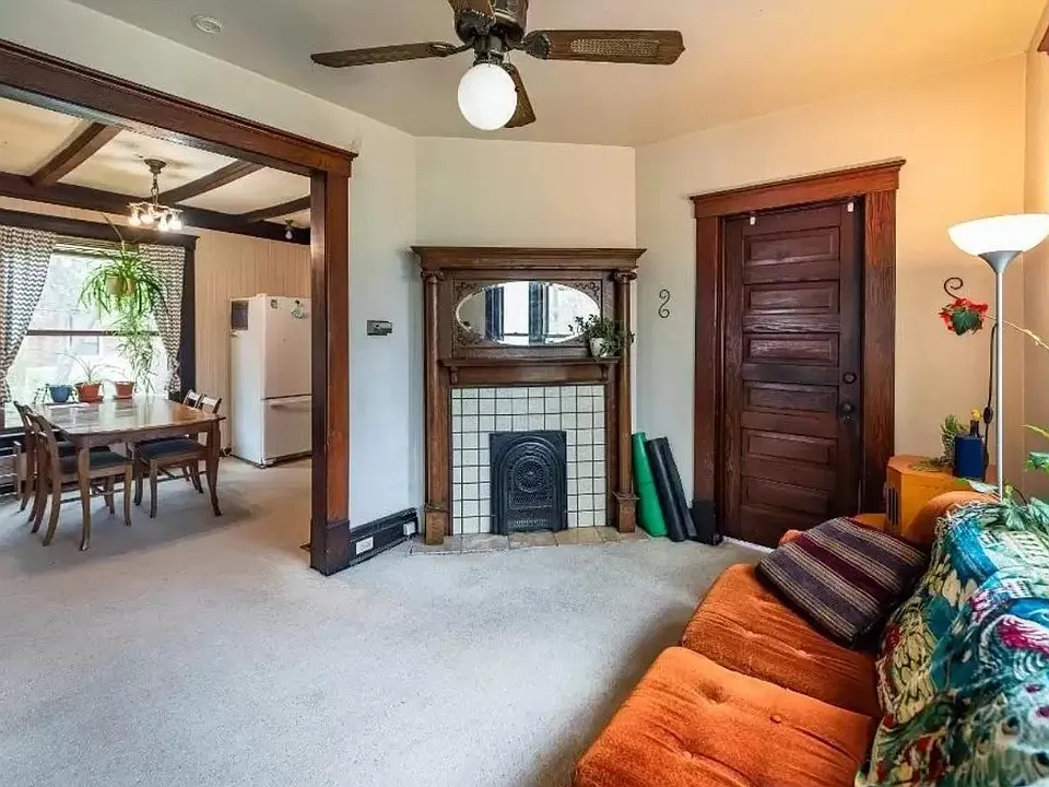 423 High St