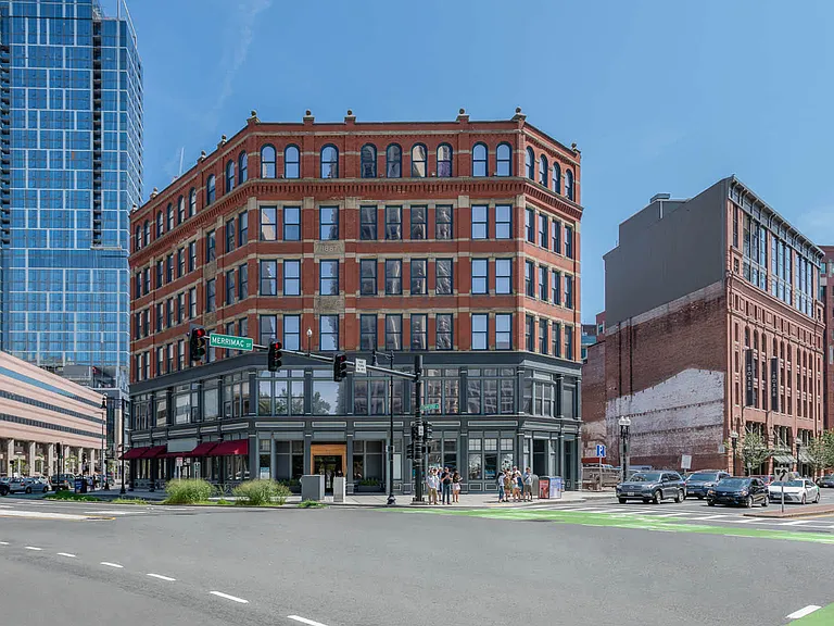 Check out the West End's shopping and dining offerings.