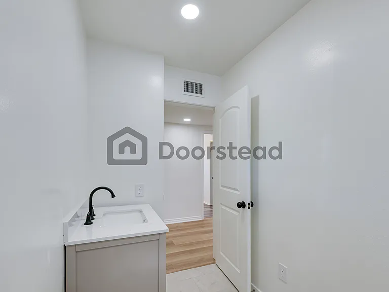 10050 Debra Ave — Photo 23