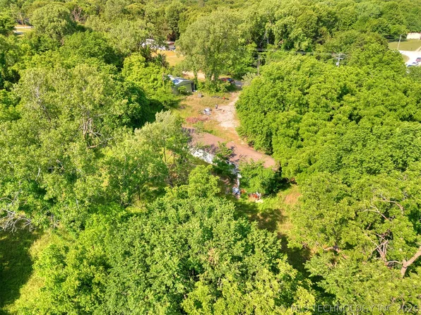 1301 E Old Keystone Rd, Cleveland, OK 74020