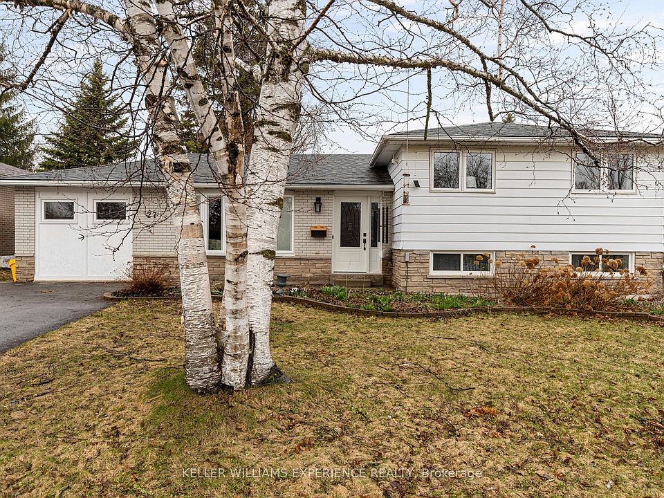 1st image of 27 Rustic Cres