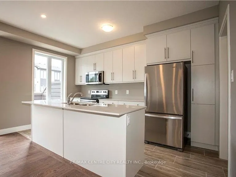 2070 Meadowgate Blvd #37 — Photo 7