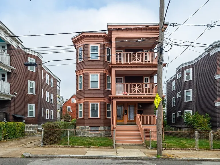 70 Sudan St #3 — Photo 13