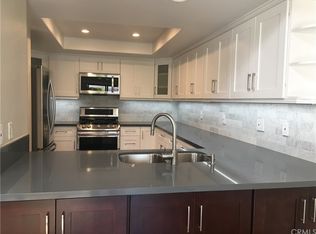 6 Bermuda Ct, Manhattan Beach, CA 90266