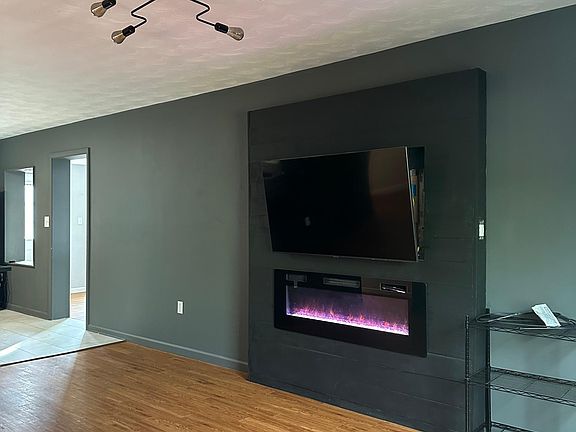 2nd image of 21811 Marlin Ave