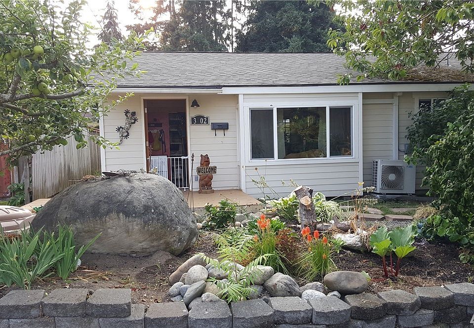 1st image of 3702 Norton Ave