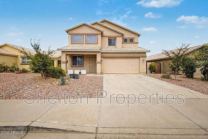 3 bed, 2.5 bath, 2260 sqft, $1,750 — Photo 2