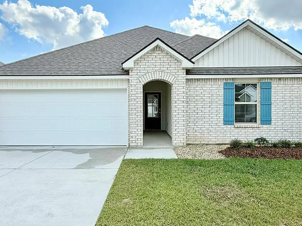 322 White Pine Dr, Lafayette, LA 70501