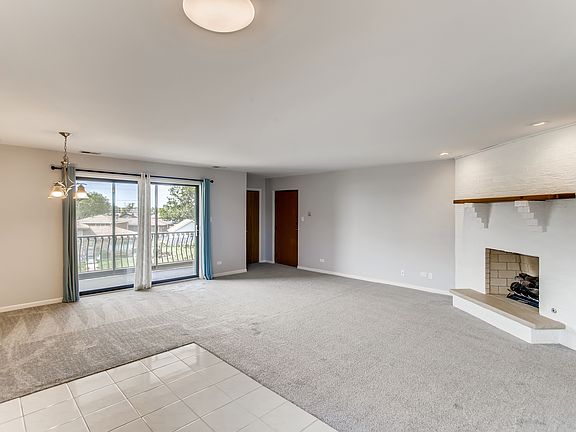 3rd image of 17029 Grissom Dr APT 3S
