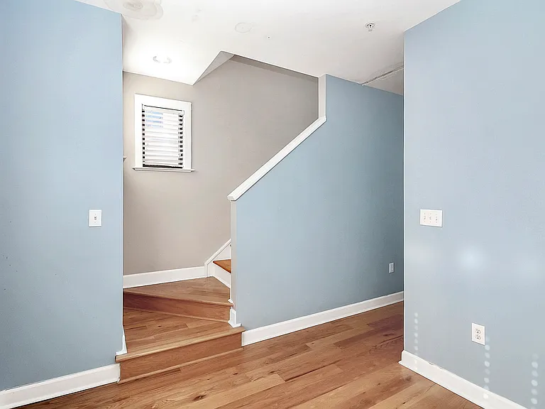 608 Garden District Dr — Photo 23