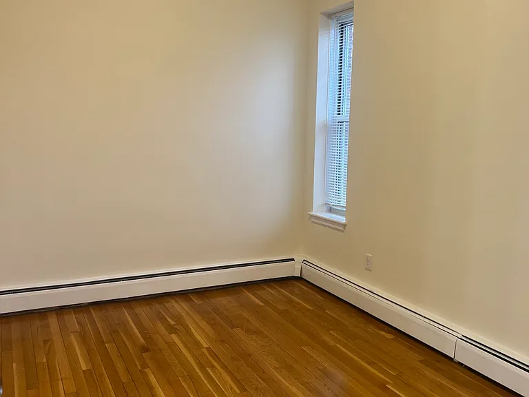 180 Beacon St #3 — Photo 2