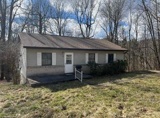79 2nd St, Albright, WV 26519