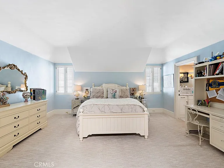 34372 Port Lantern — Photo 41