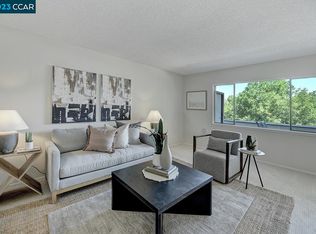 1401 Canyonwood Ct APT 4, Walnut Creek, CA 94595