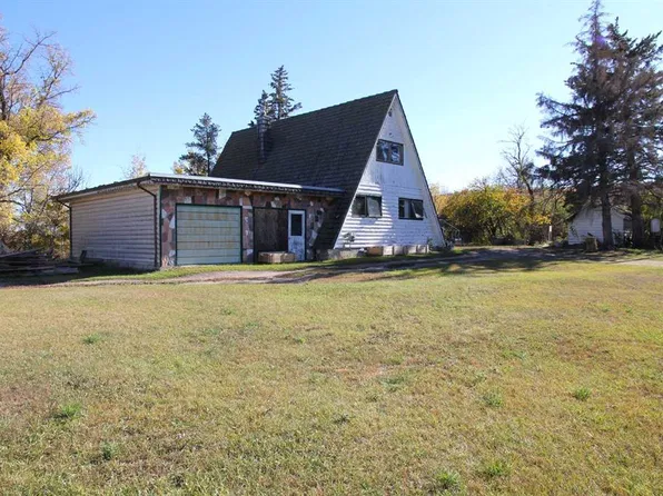 100 1st Ave W, Glaslyn, SK S0M 0Y0