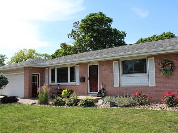 2nd image of 323 E Hazelwood St
