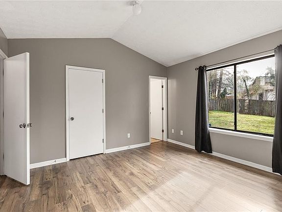 4th image of 5328 Biffle Downs Rd