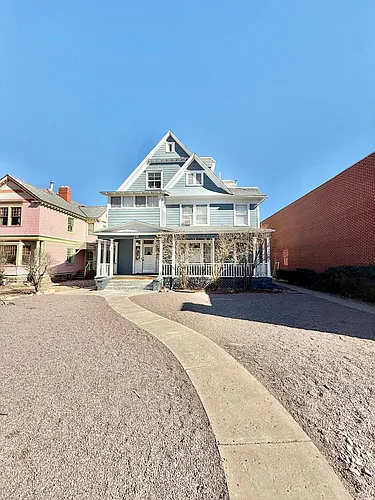 715 N Nevada Photo 1
