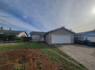 410 Elm Ave, Manteca, CA 95336