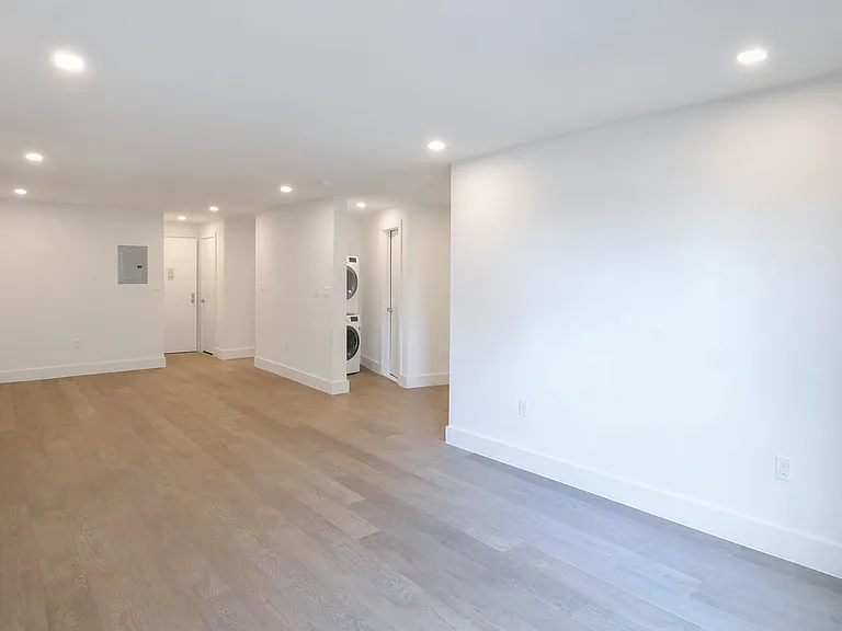 60 E 12th St #4A — Photo 4