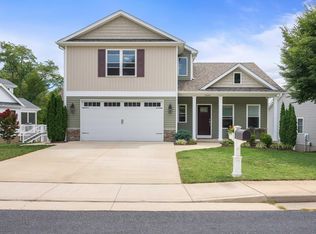 2500 Forest Dr, Waynesboro, VA 22980