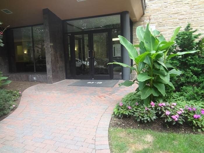 1st image of 8319 141st St APT 323