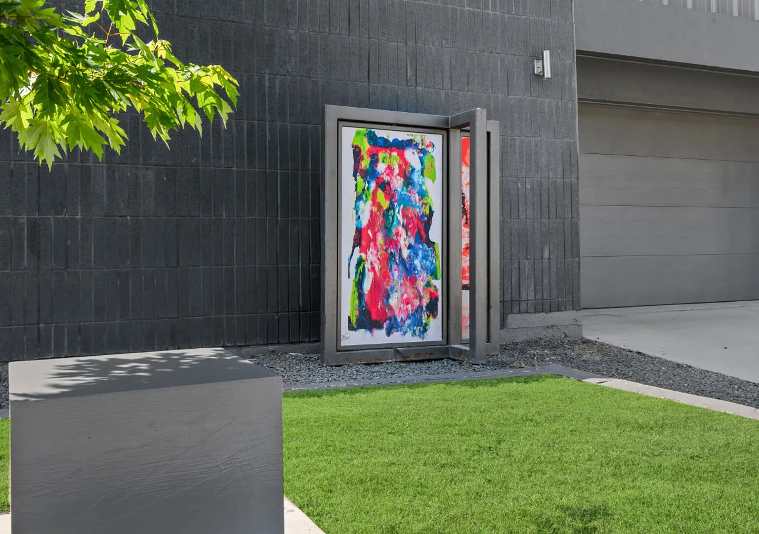 2 4 Bed / 4 Bath Modern Luxury Home Dallas (Unit A) — Photo 3