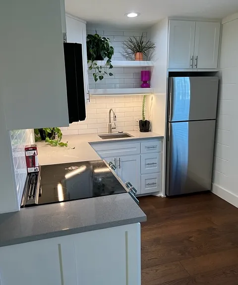 1314 Rosewood Ave #103 — Photo 2