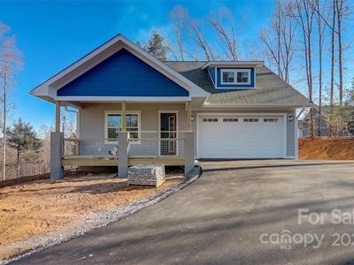 18 Jonathan Ln, Hendersonville, NC, 28792