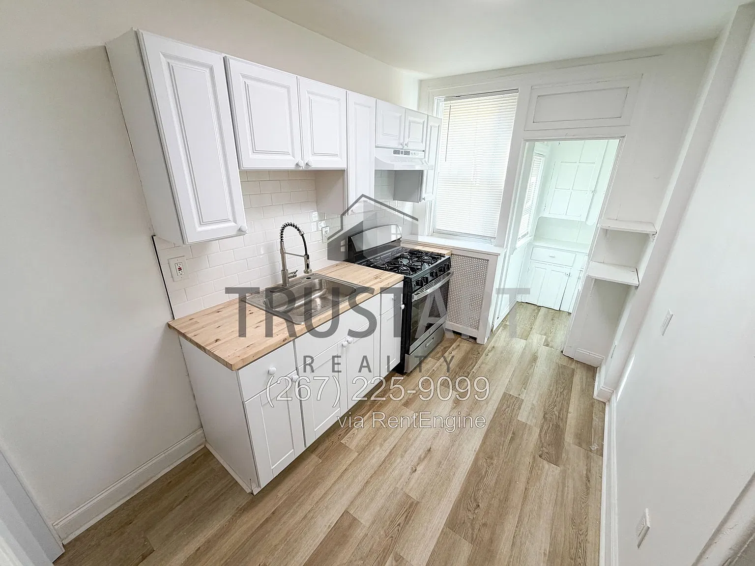 3 bed, 1.0 bath, 1056 sqft, $1,395 — Photo 3