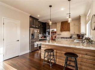 5621 Desert Eagle Ct, Las Vegas, NV 89131