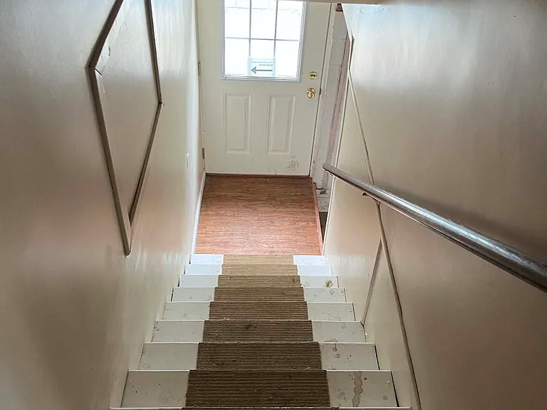 407 E Exchange St #A — Photo 28