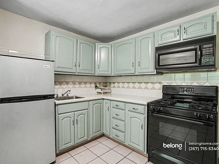 5118 Oakland St #2 — Photo 8