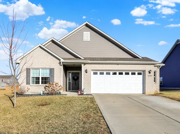 2259 Summer Shore Dr, Greenwood, IN 46143