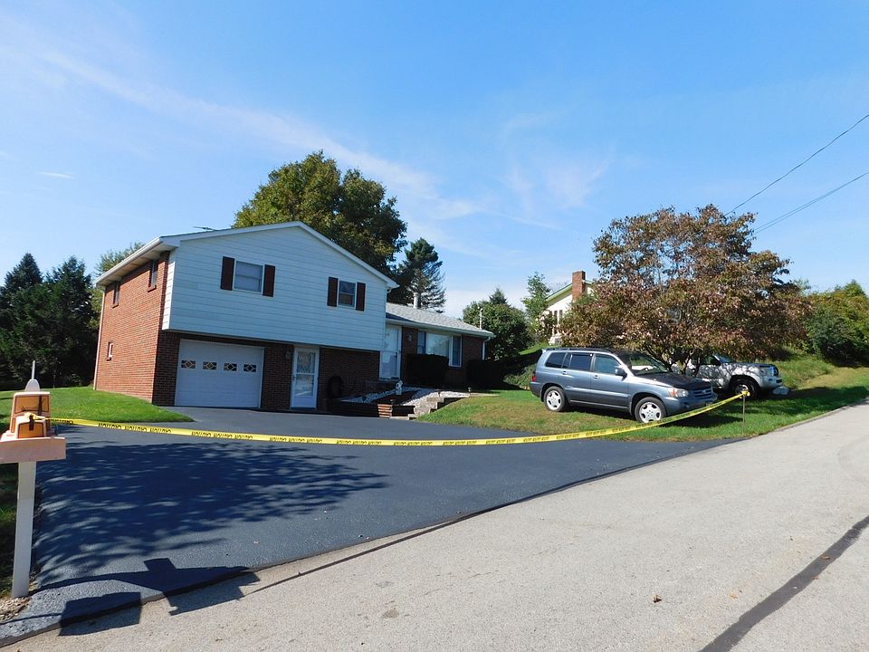 1st image of 132 Franklin Dr