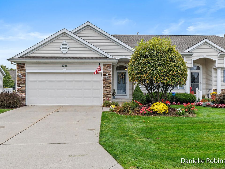 1st image of 1226 Linwood Dr NW