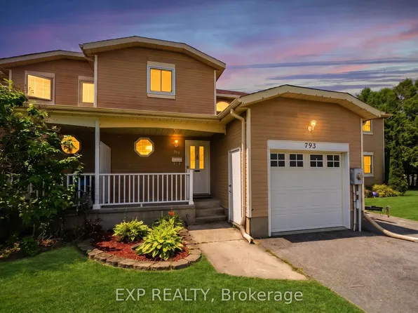 793 Littlestone Cres, Kingston, ON K7M 8L7