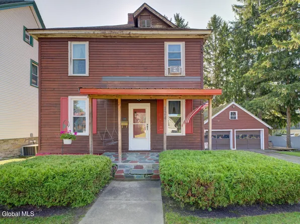 124 Pleasant Avenue, Johnstown, NY 12095