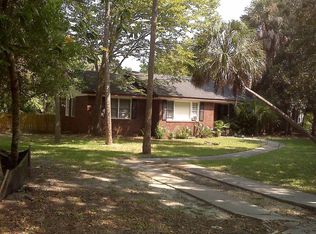 212 Forest Trl, Isle Of Palms, SC 29451