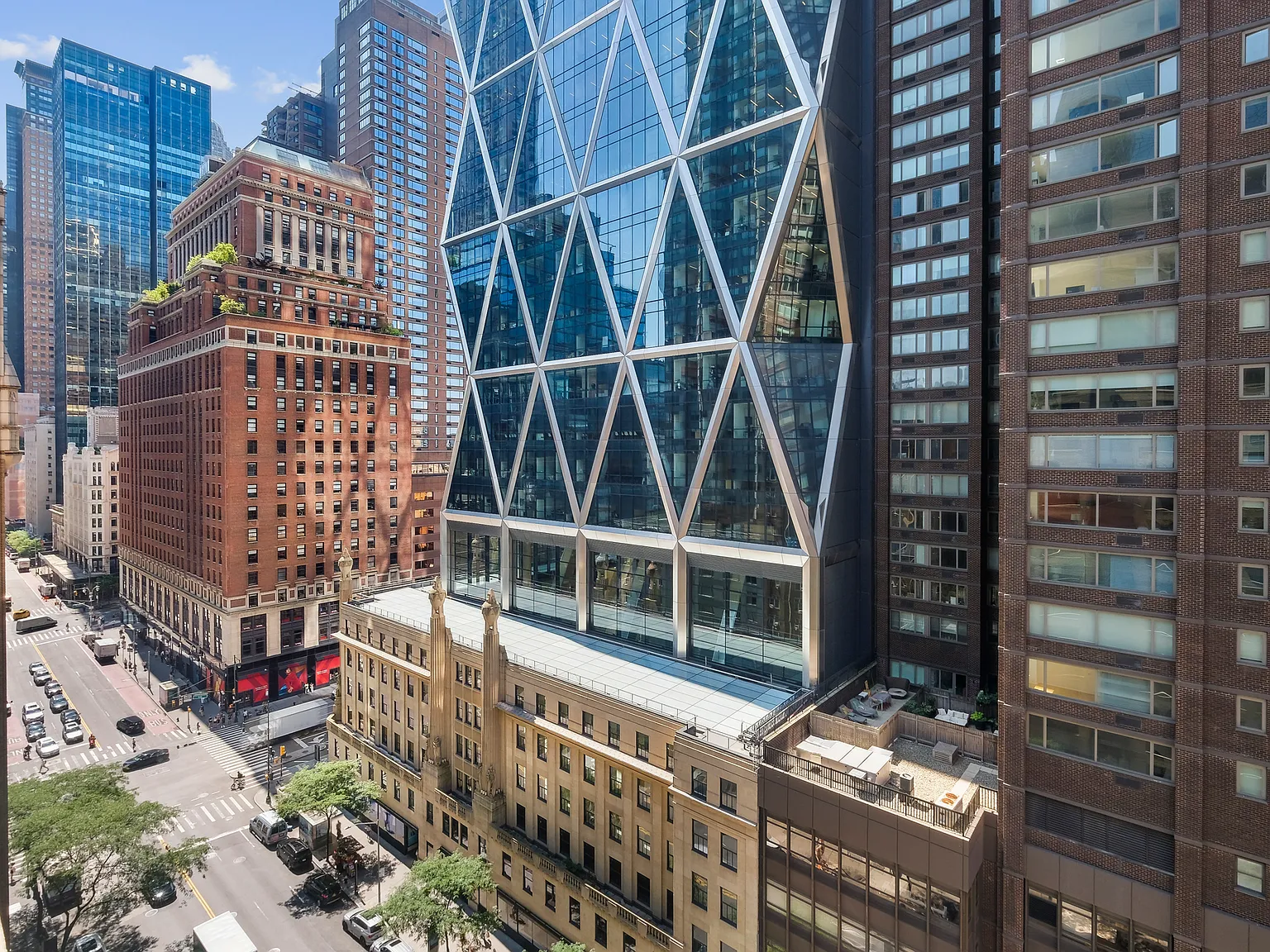 315 West 57th Street — Photo 4